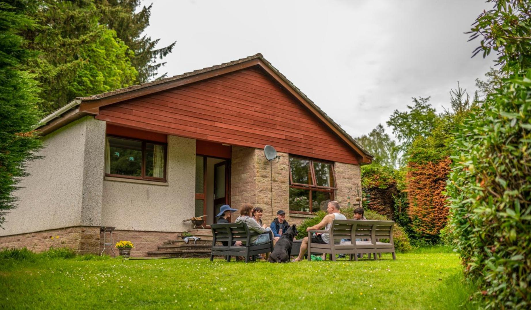 Heatheryhaugh Lodges Moffat Exterior photo